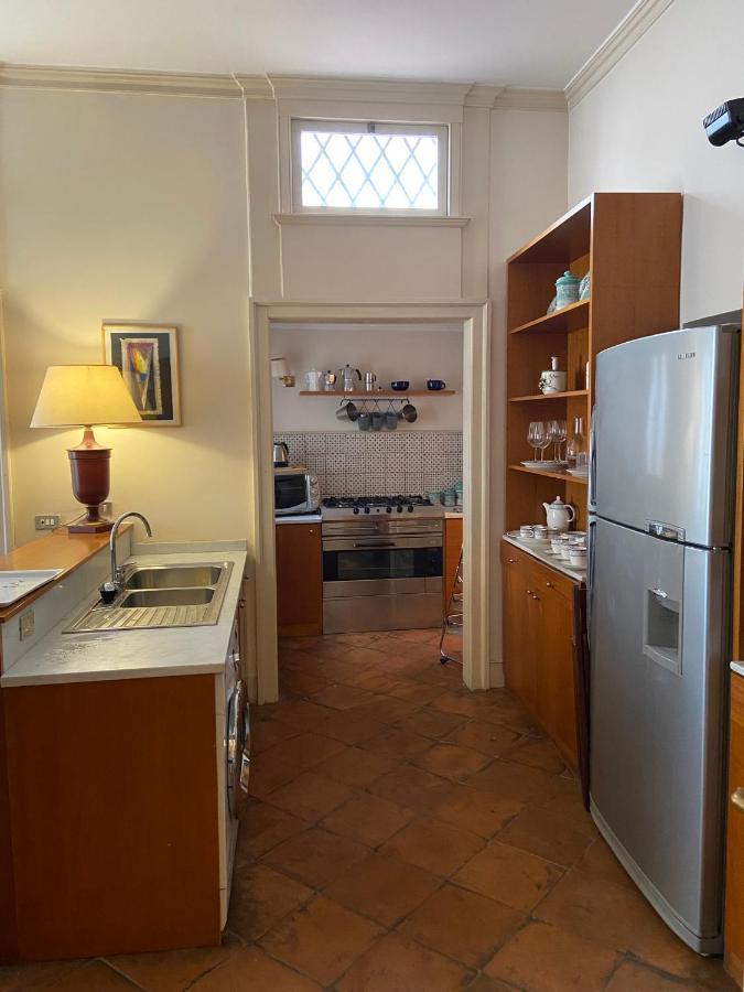 Royal Apartment In San Domenico Maggiore Naples Extérieur photo
