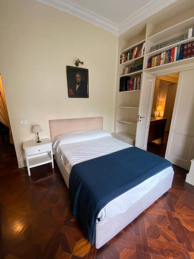 Royal Apartment In San Domenico Maggiore Naples Extérieur photo