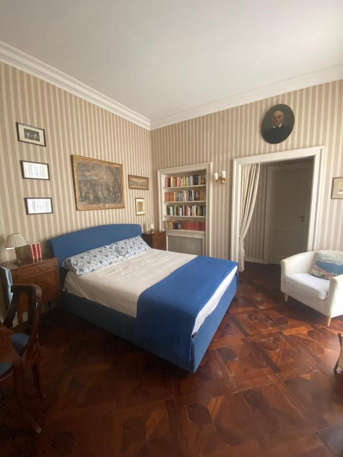 Royal Apartment In San Domenico Maggiore Naples Extérieur photo