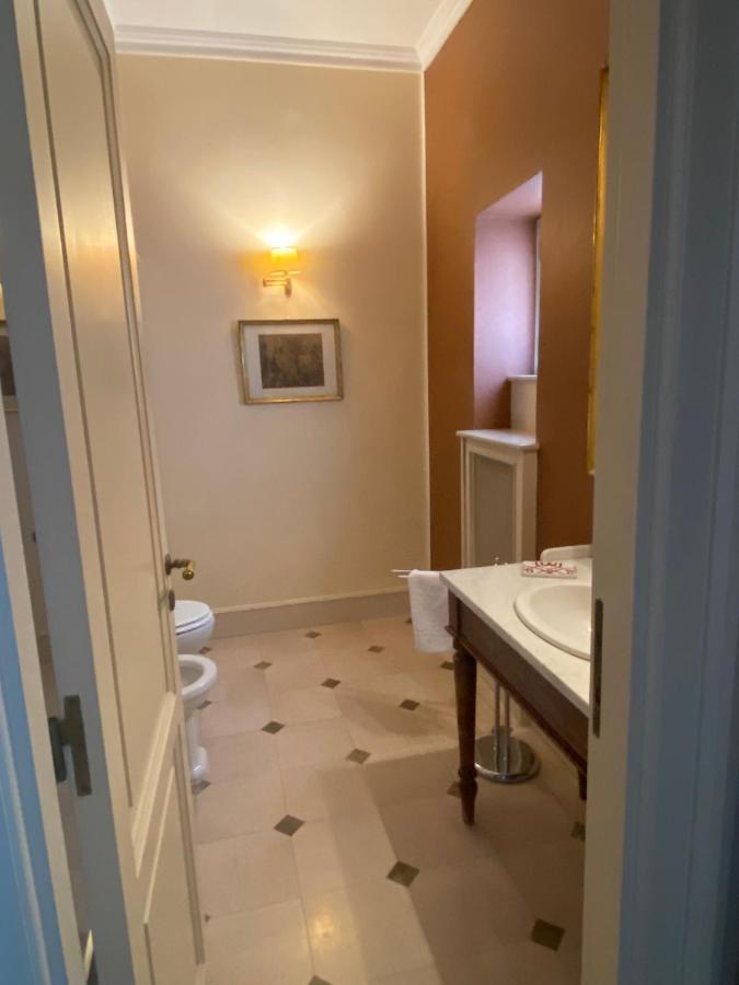 Royal Apartment In San Domenico Maggiore Naples Extérieur photo